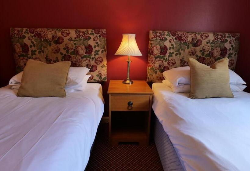 فندق The Mary Arden Inn