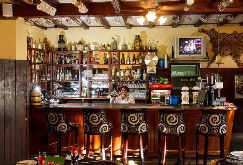 酒店 Tsitsikamma Village Inn