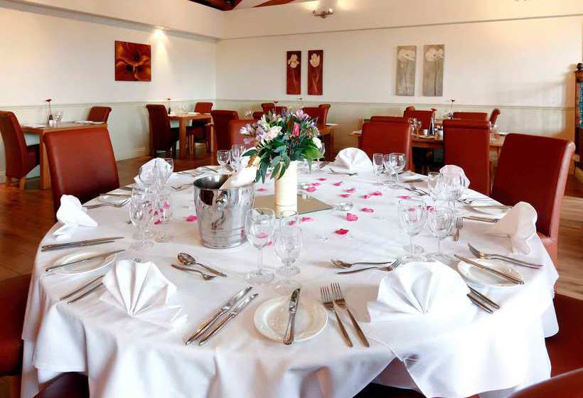 Mercure Swindon South Marston Hotel & Spa