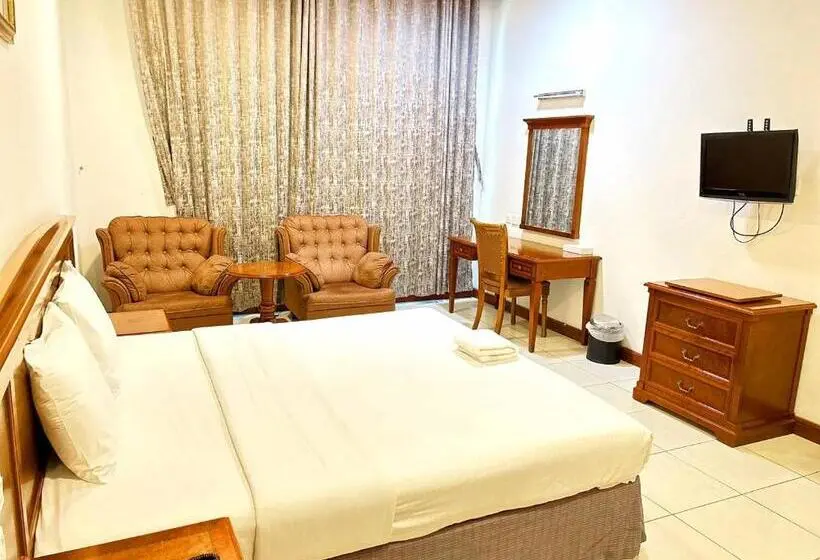 Moon Valley Hotel Apartment   Bur Dubai, Burjuman