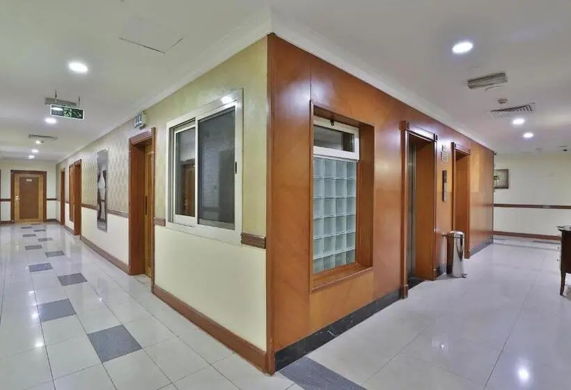 Moon Valley Hotel Apartment   Bur Dubai, Burjuman