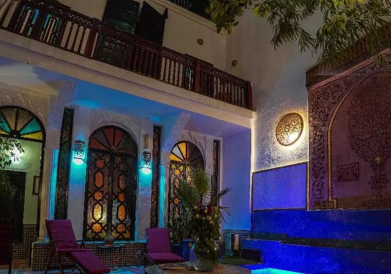 Riad 58 Blu