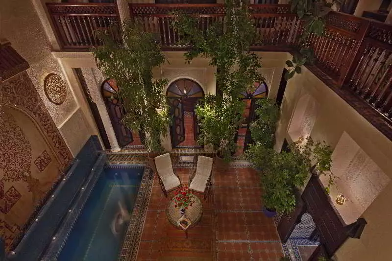 Riad 58 Blu