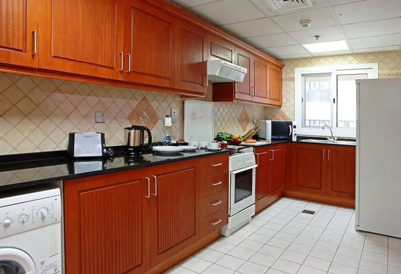 Rose Garden Hotel Apartments   Bur Dubai