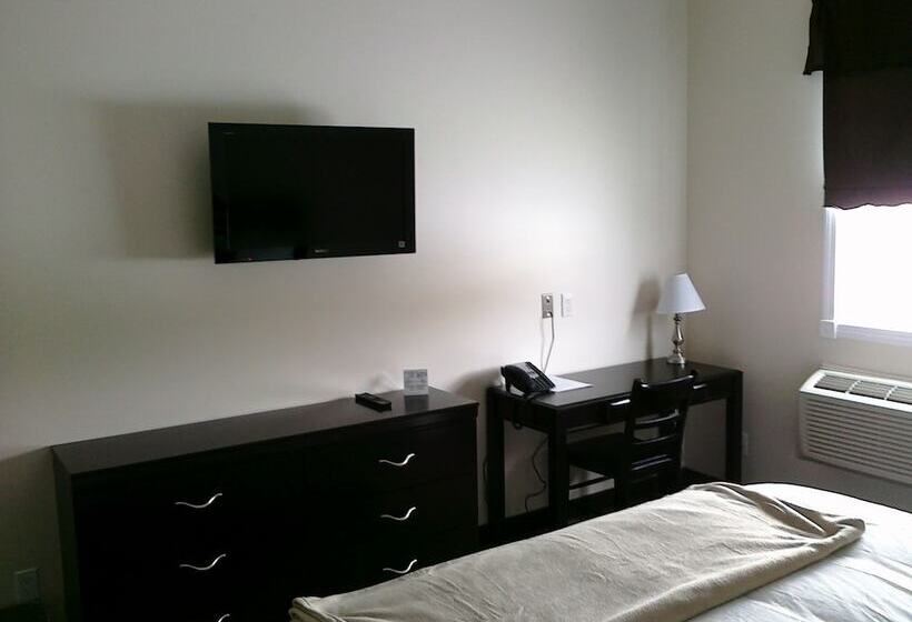 Общежитие Auberge Macdonald Guest Inn