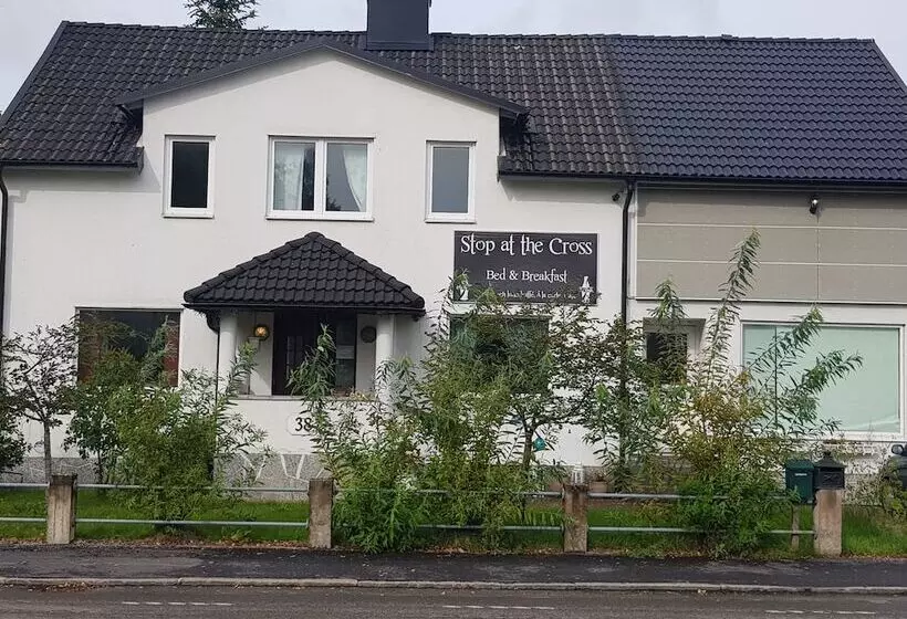 Bed and Breakfast Stop At The Cross