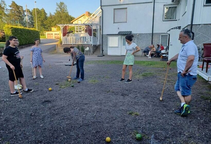 צימר Stop At The Cross
