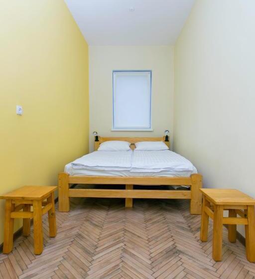Dream Hostel Carpathians Rakhiv