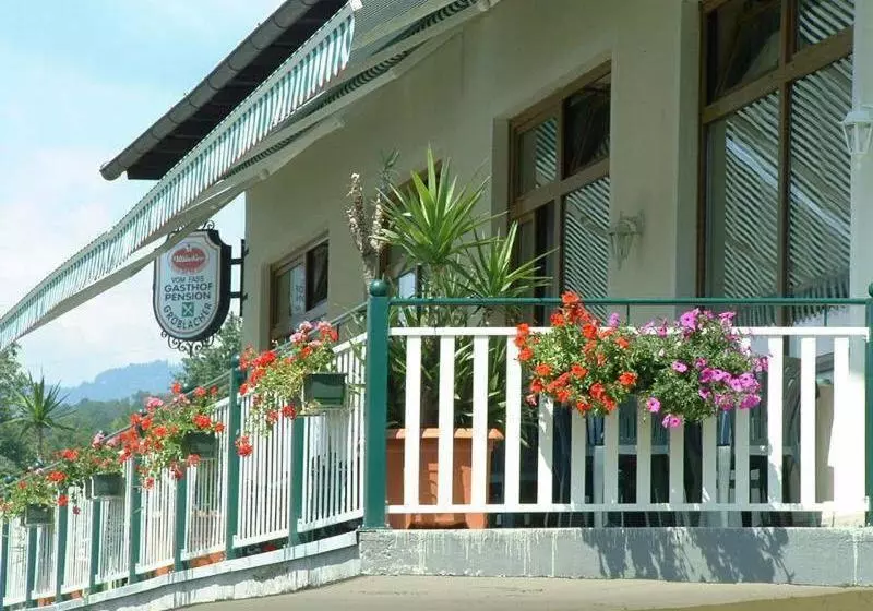 ペンション Gästehaus Gröblacher