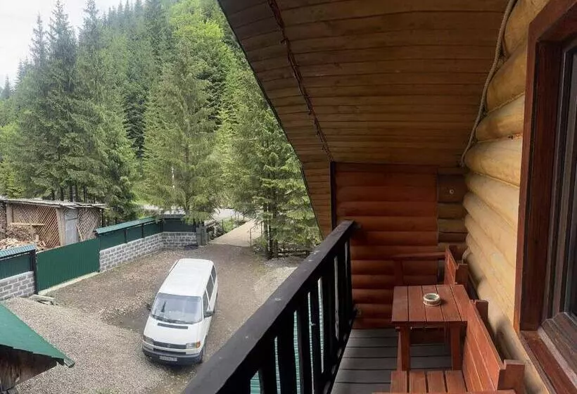 Hotelli верховинський водограй