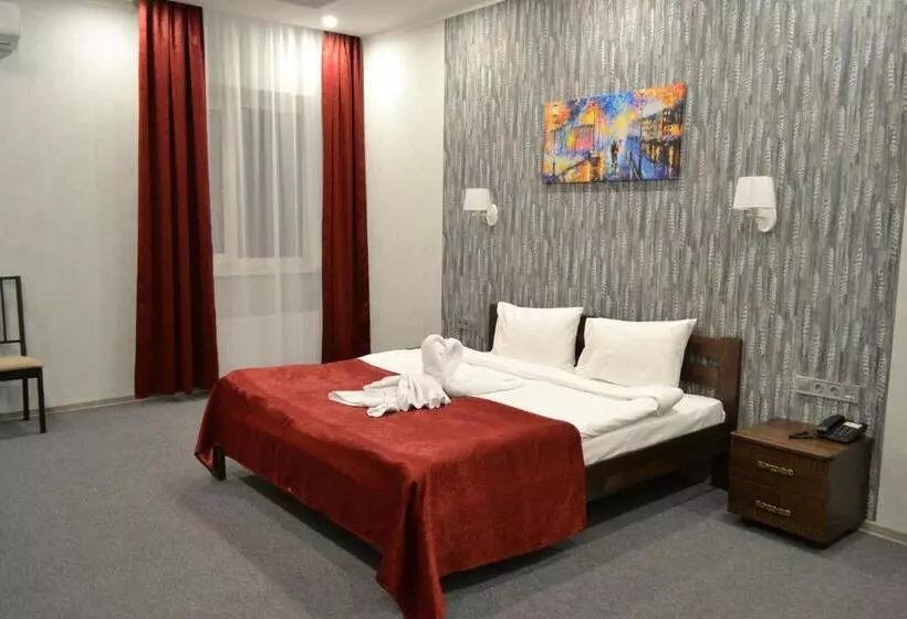 ホテル три сімки