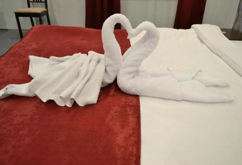 ホテル три сімки