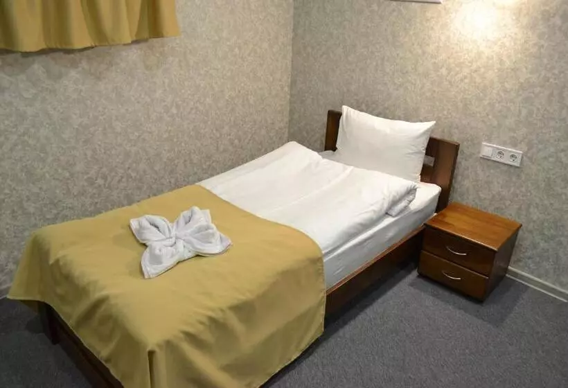 ホテル три сімки