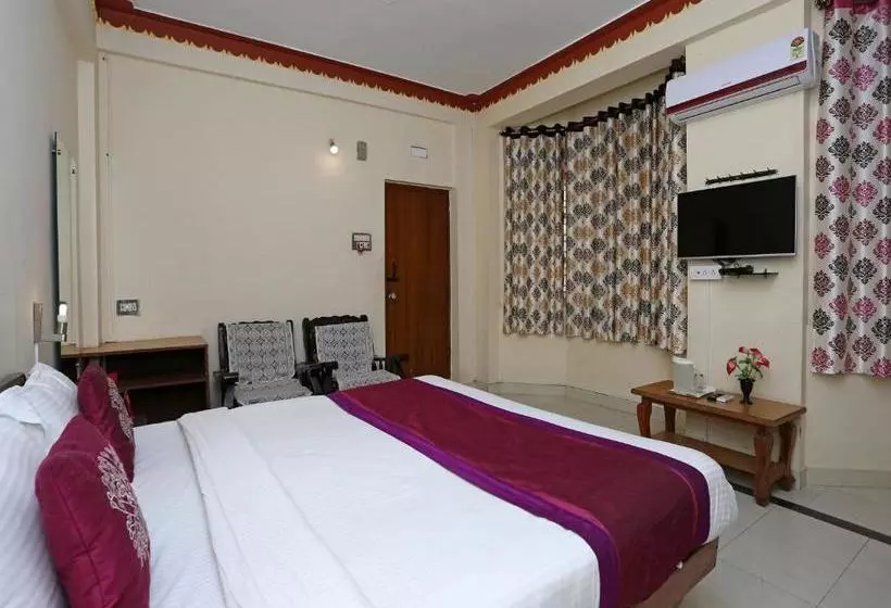 Collection O 9630 Hotel Maharaja