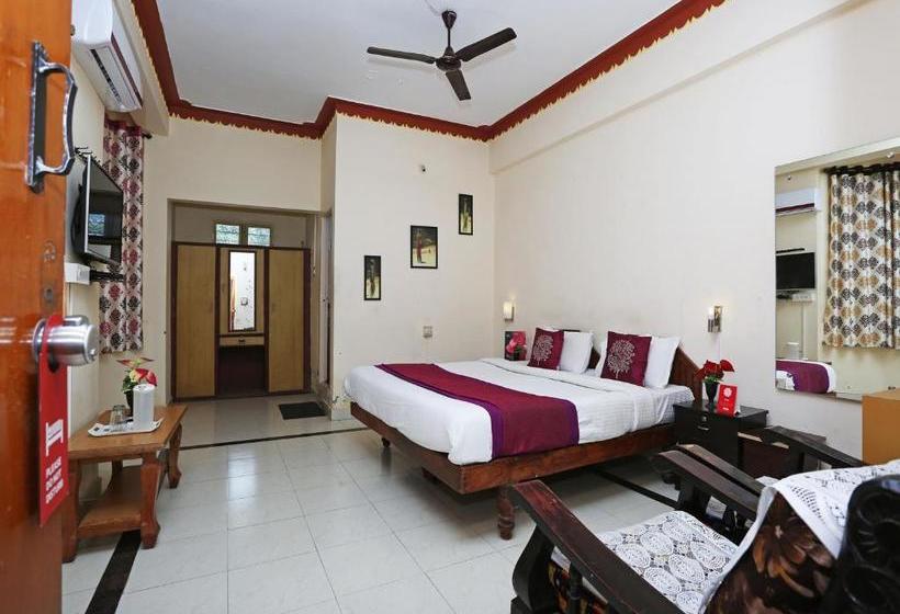 Collection O 9630 Hotel Maharaja