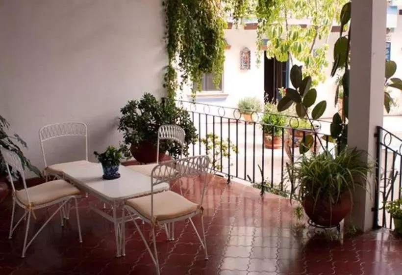 Hotelli Casa De Los Milagros