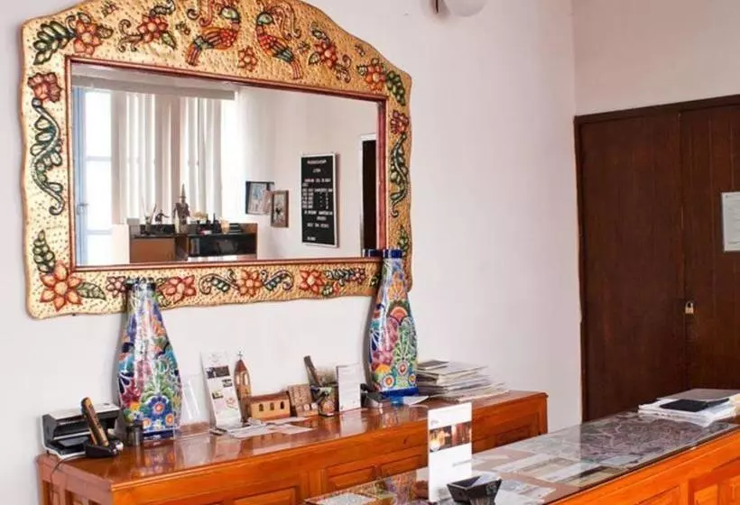 Hotelli Casa De Los Milagros