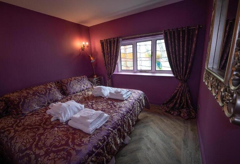 בית מלון כפרי Croydon Hall