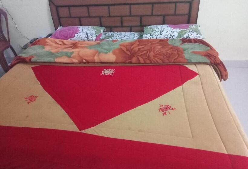 ホテル Himalaya View, Dhanaulti