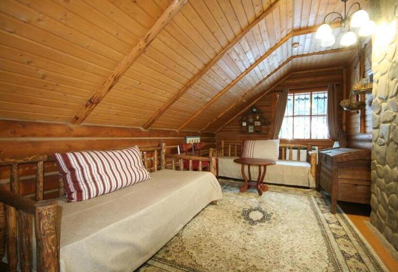 ホテル Khatky Ruslany