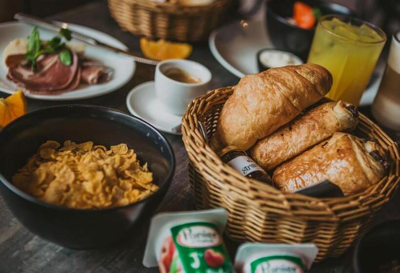 فندق Les Grangettes