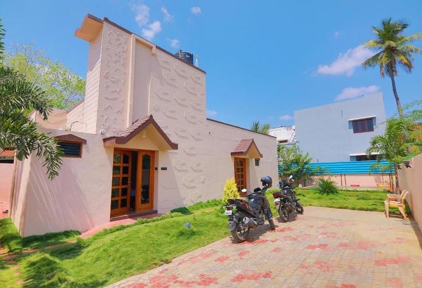 Hotel Oyo 35618 Grace Residency