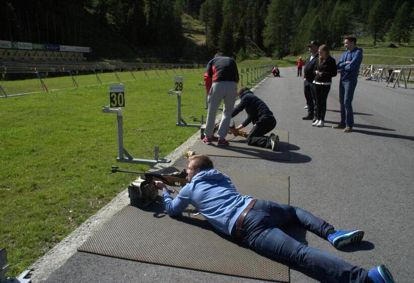 酒店 Restaurant Waldheim