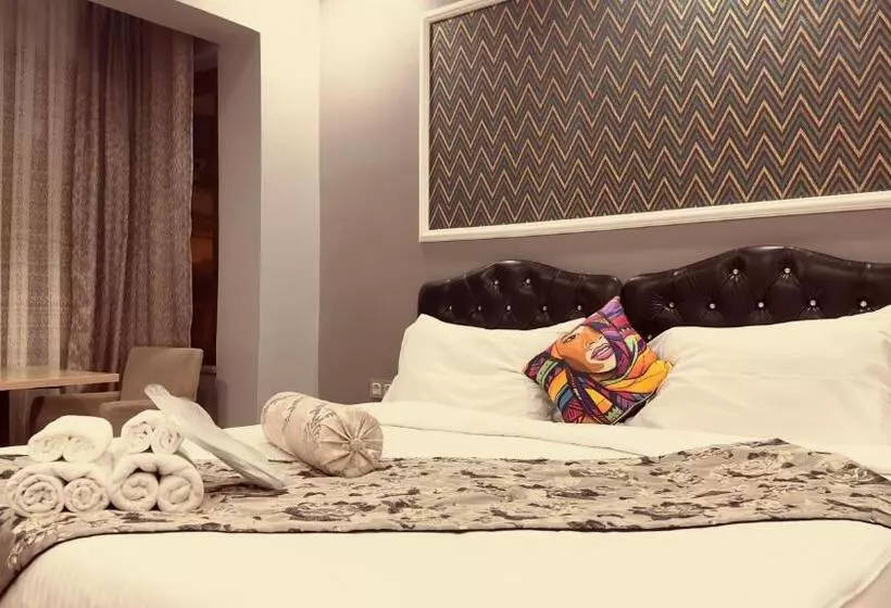 هتل Mitra Downtown