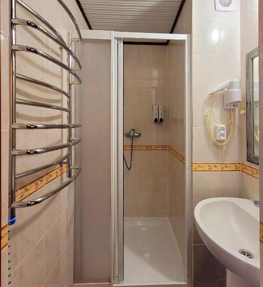 펜션 12 місяців травень