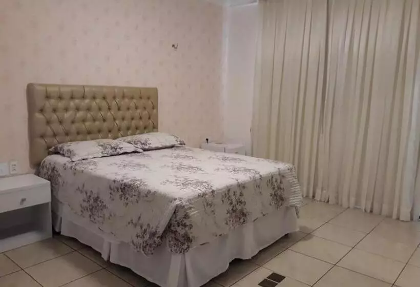 ペンション Pousada Casa Da Adriana