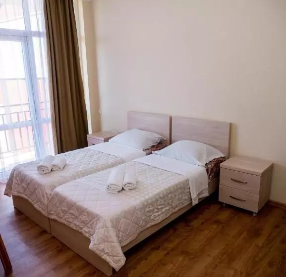 پانسیون Irakli Guest House