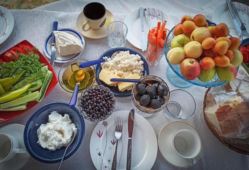 Пансион Khachats Toun Heritage