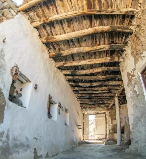 Majatalo Khachats Toun Heritage