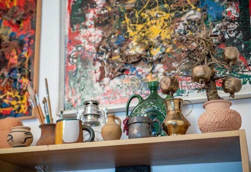 Пансион Khachats Toun Heritage