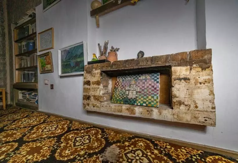 Majatalo Khachats Toun Heritage
