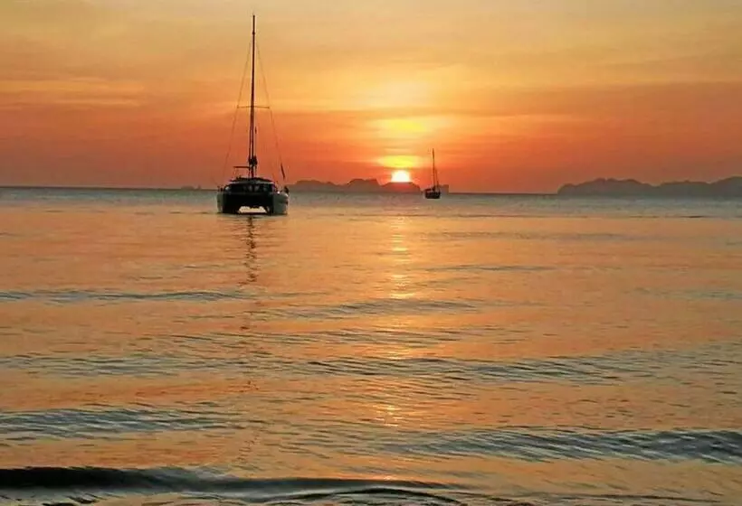 Lomakeskus Koh Jum Delight Beach