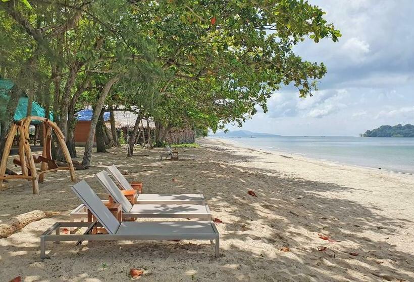 리조트 Koh Jum Delight Beach