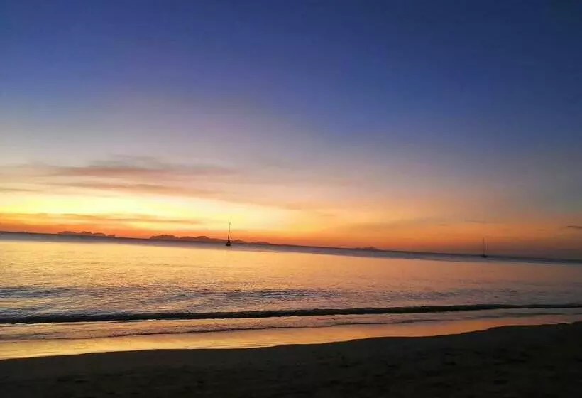 Lomakeskus Koh Jum Delight Beach