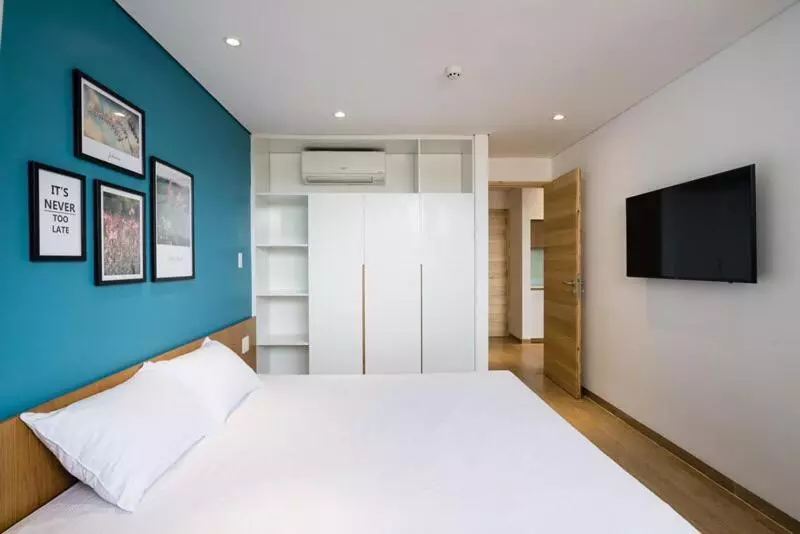 The Avis Apartments