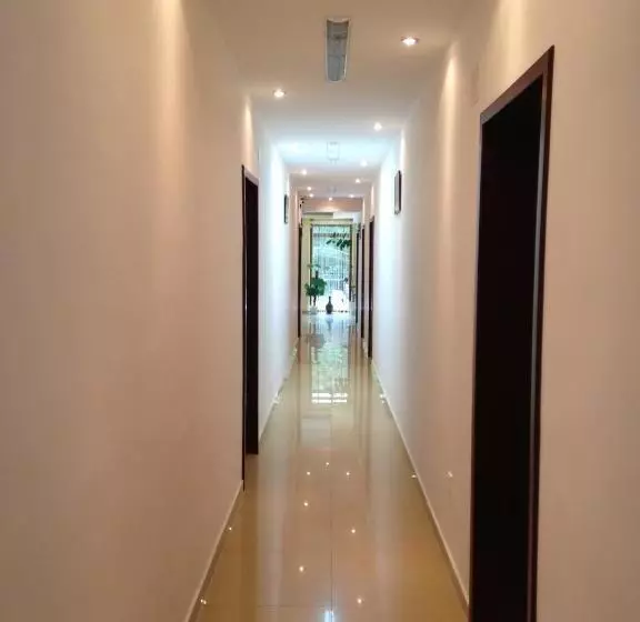 ペンション Casa Meyra