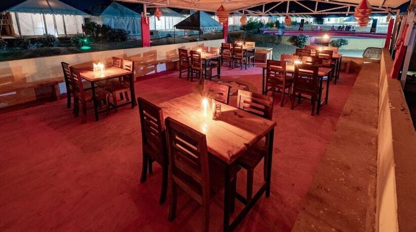 בית מלון כפרי Shama Desert Camp