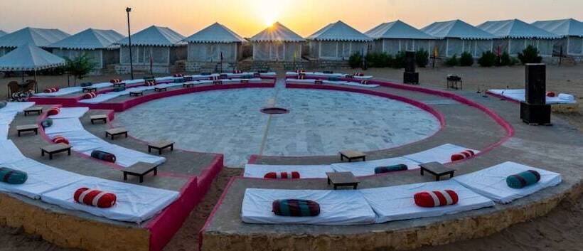 בית מלון כפרי Shama Desert Camp