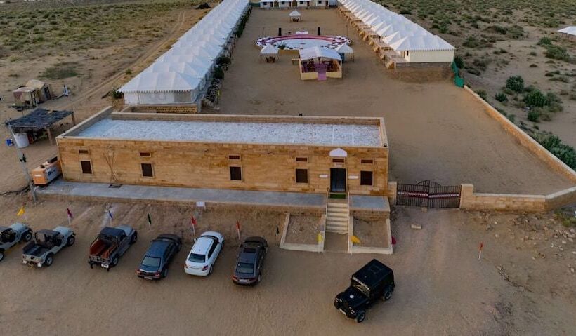 בית מלון כפרי Shama Desert Camp