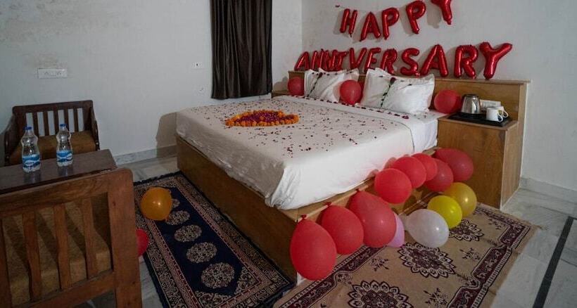 בית מלון כפרי Shama Desert Camp