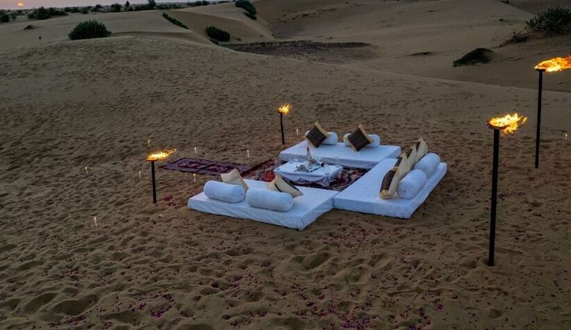 בית מלון כפרי Shama Desert Camp