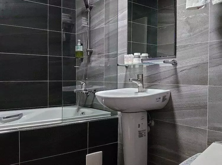 هتل Hermit Crab B&b