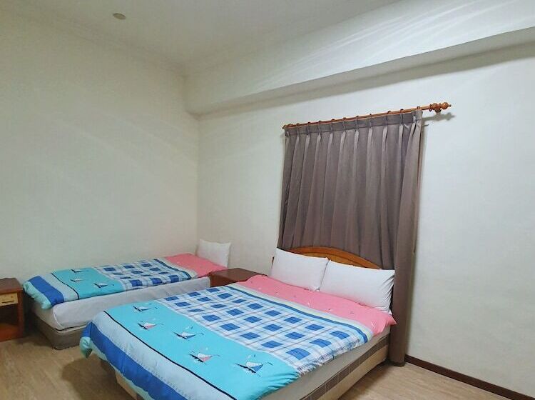 هتل Hermit Crab B&b