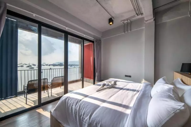 ホテル Arch39 Phuket Beach Front