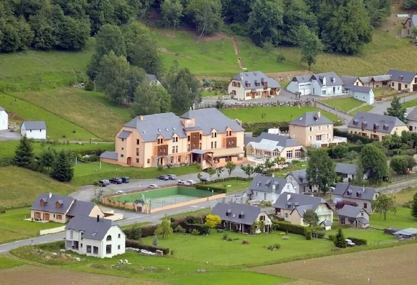 Hotelli Hôtel Le Picors