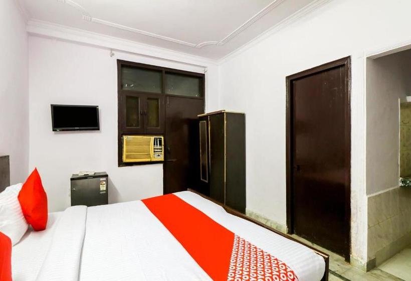 Hotel Oyo 76136 Sai Palace